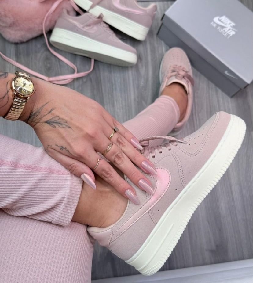 ZAPATILLA NIKE AIR FORCE ROSADO